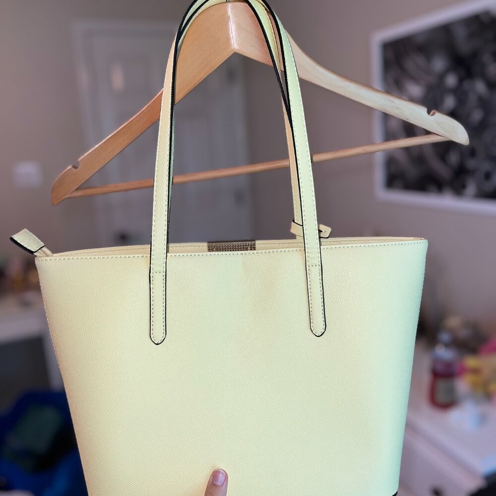 Pastel Yellow Aldo Tote - Picture 2 of 5